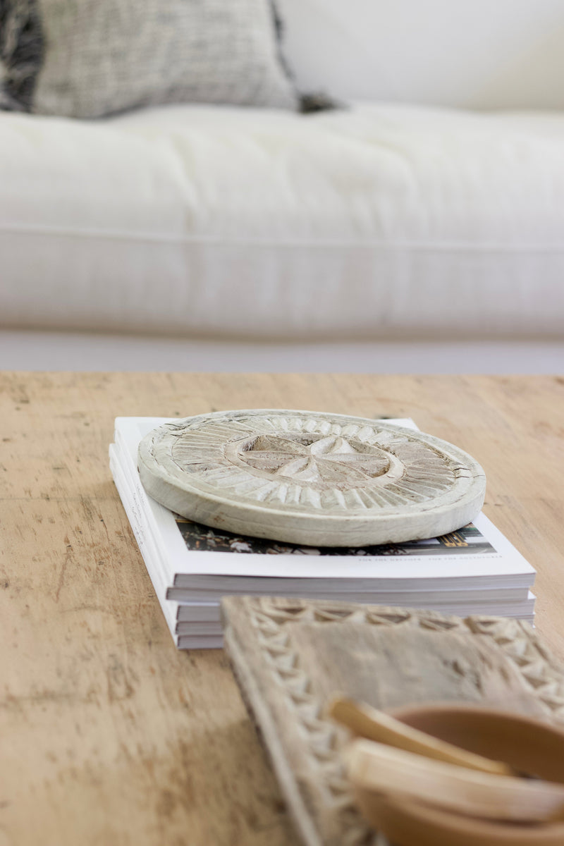 These authentic vintage bleached & hand carved plates are unique antique pieces and each around 50 years old. They have a beautiful raw earthiness to them and look amazing either empty or topped with decor on a coffee table, shelf or console to level up your styling.  Add a piece of rustic vintage beauty to your space, each with a history & story of its own. These hand carved, one of a kind pieces come with perfect imperfections which only adds to their charm & aesthetic.  