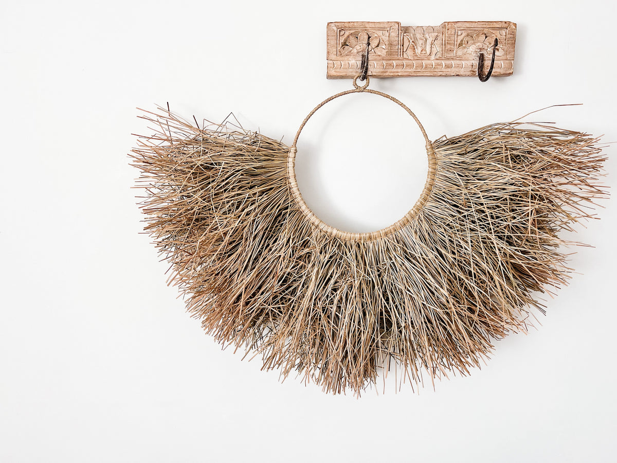 If you love extreme imperfect texture, the Eden Seagrass hanging is your vibe. A jute wrapped hoop with a skirt of uneven alang alang seagrass, created with raw textures & natural elements. This rough, raw & eye catching wall hanging will be you’re new favourite piece. Best suited to natural inspired spaces & for those that prefer a less structured style.
