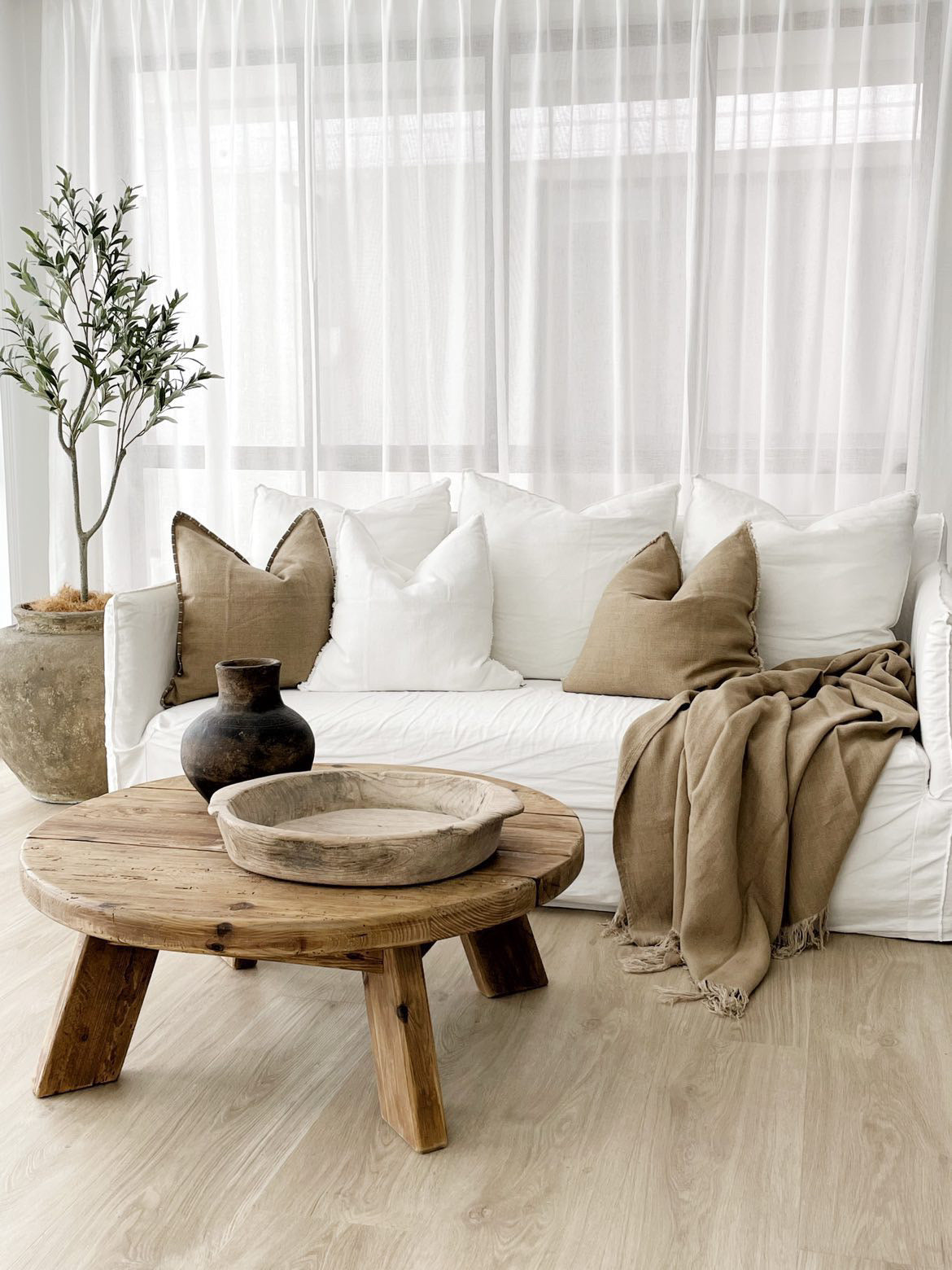 Aspire Stonewashed Linen Cushion - White Wander & Wild 