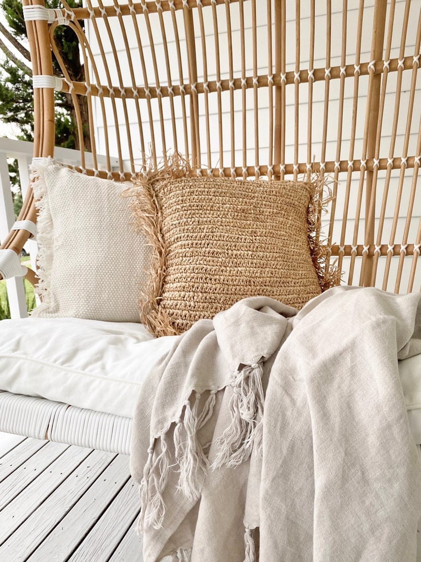 Beautifully handcrafted with natural raffia, the Ohana range pairs well with any style to create a raw coastal aesthetic. Use multiple sizes to make a statement in a bedroom, living or alfresco area. Pair with Ohana floor cushions to create a consistent tropical, resort style vibe throughout your space  